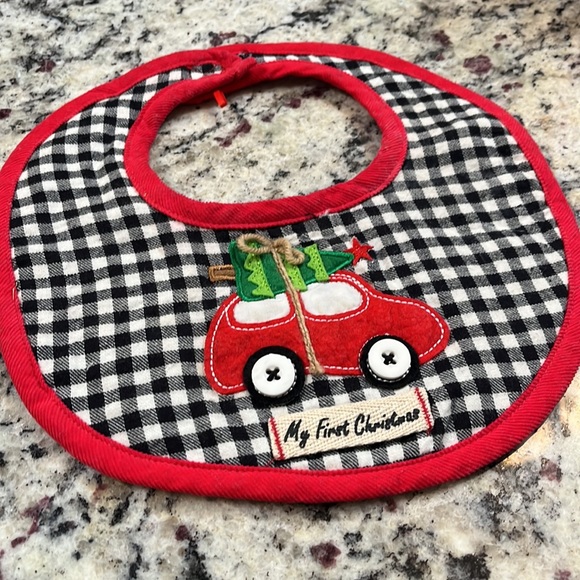 Mud Pie Baby Christmas bib! - Picture 6 of 7